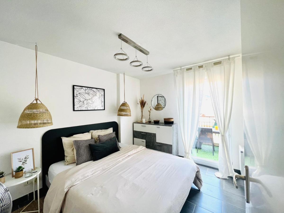 Apartment Les Jardins Des Senteurs - Prive Avec Piscine Et Parking Grasse